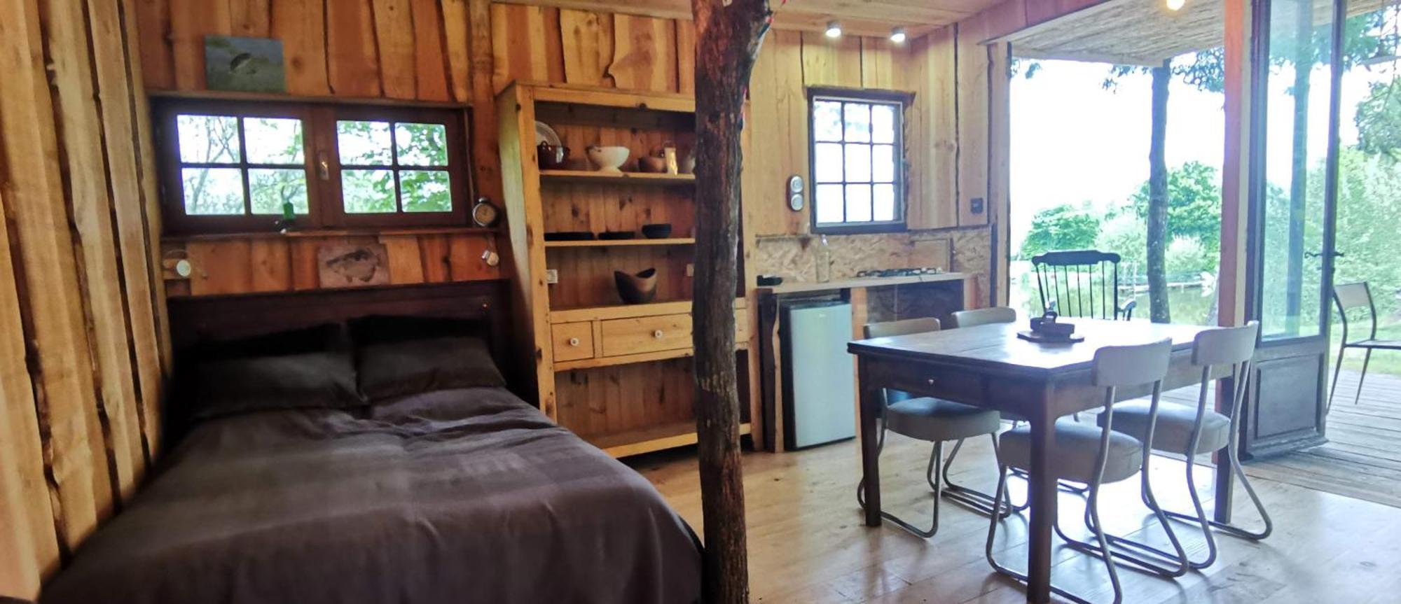 Camping De La Chagnee Saint-Aubin-le-Cloud 客房 照片